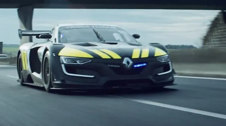 Renault je napravio policijsko vozilo kojem nitko ne može pobjeći