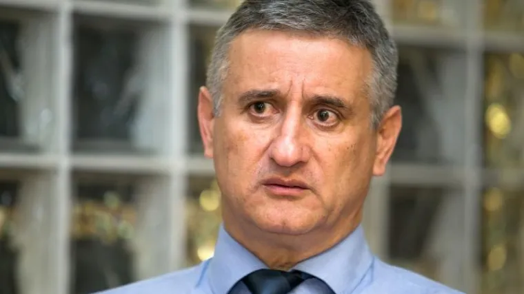 Nema smjene ministra, mediji će se financirati transparentno