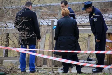 Dječačić od godinu i pol pao u jamu punu vode i utopio se