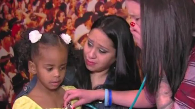 Dirljivo upoznavanje: darovala organe svog preminulog sina i spasila život jednogodi&scaron;njoj djevojčici