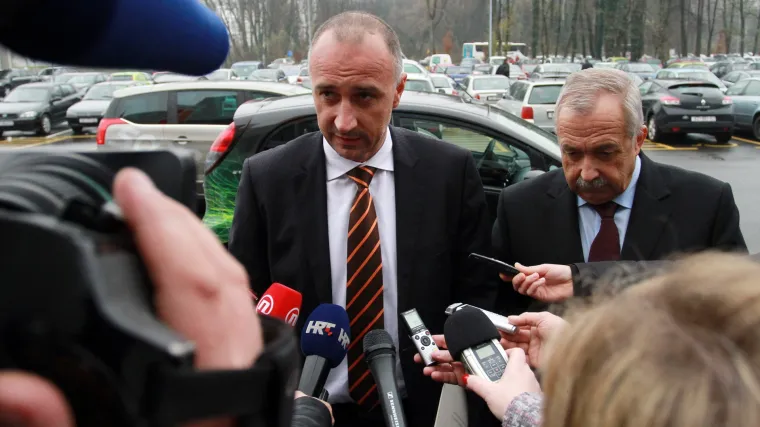 Valjda će Ivanu Vrdoljaku netko od trojice bivših šefova HEP-a makar sladoled poslati