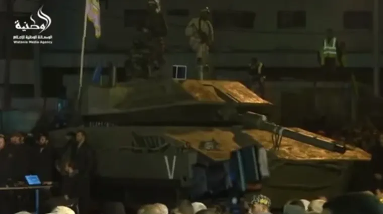 "Za va&scaron;u informaciju, tenkovi se ne rade od drveta"