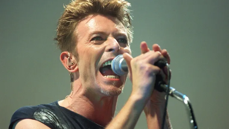 Ovaj će glumac utjeloviti lik Davida Bowieja: primjećujete li uopće razliku?