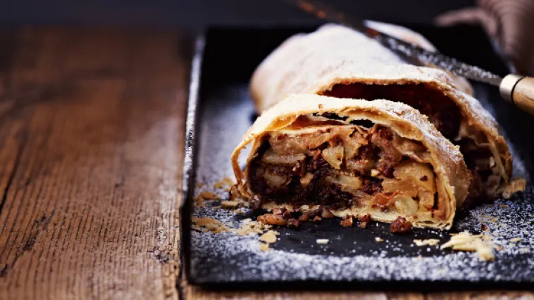 Pročitajte recept za štrudlu od jabuka koja se topi na nepcu