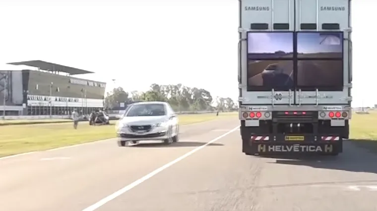 Pogledajte kako "prozirni" kamion smanjuje broj prometnih nesreća