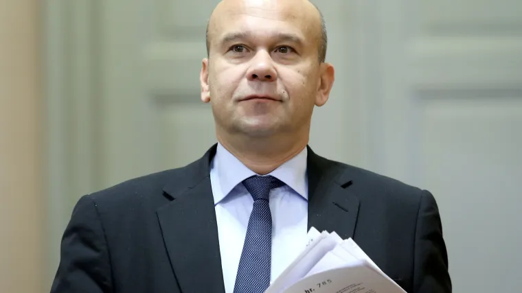 'Tumačenje Zakona o sportu je na Saboru, a ako građani moraju poštivati zakon, onda mora i HNS'