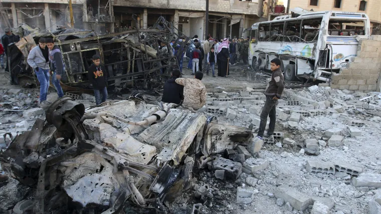 Ljubav prkosi ratu: sirijski par vjenčao se među ru&scaron;evinama grada