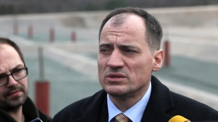 Dok se u Slavonskom Brodu guše, u Ministarstvu i dalje razmatraju mjere koje će poduzeti