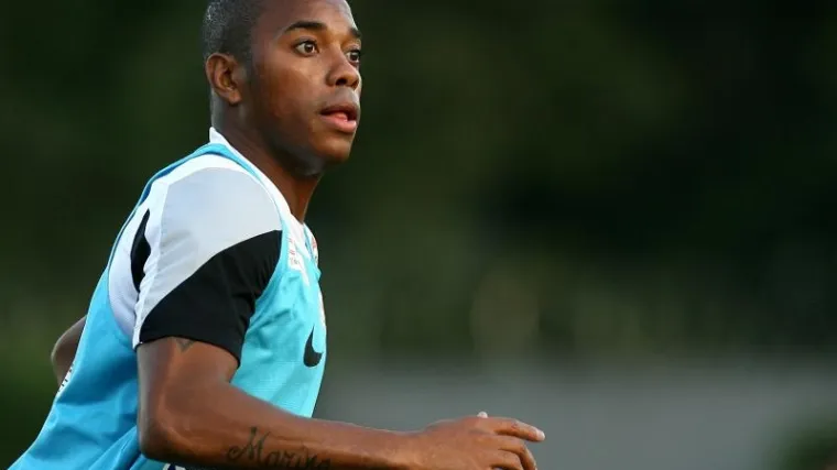 Robinho se vraća u Brazil: biv&scaron;i igrač Reala i Cityja potpisao ugovor s Atletico Mineirom