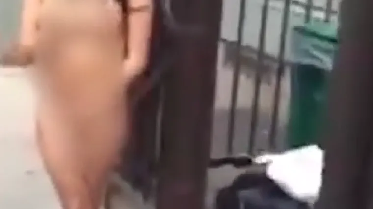 'Zaslužila je to': nevjernu suprugu natjerao da hoda gola ulicama New Yorka kako bi ju ponizio