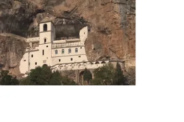 Slijepa djevojčica Vera sanjala je anđela, pa ujutro progledala