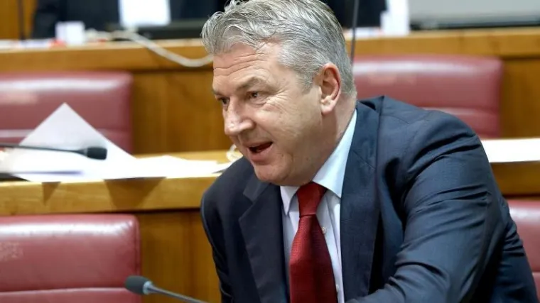 "Napadate Ostojića kako bi smirili napetosti s Domoljubnom koalicijom"