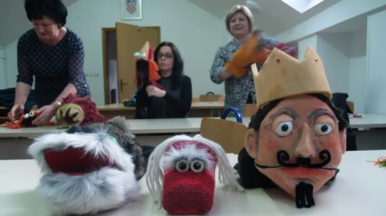 Lutka u odgoju i obrazovanju &ndash; lutka zijevalica