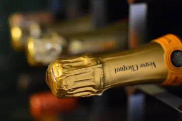 Francuska rekordno zaradila od najskupljih pića, šampanjca i konjaka