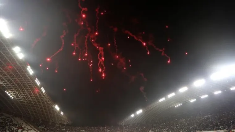 Signalne rakete s Poljuda izazvale požare