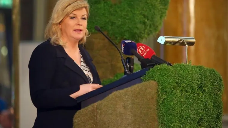 Građani Predsjednici najviše zamjeraju uklanjanje Titove biste i pomilovanja