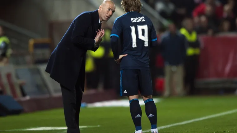 Modrić odu&scaron;evljen novim trenerom: 'Sa Zidaneom se jako dobro razumijem, on zavodi i uvjerava'