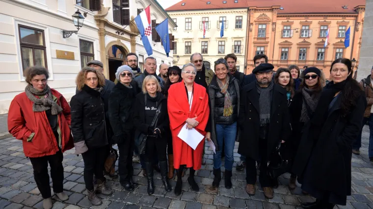 Kulturnjaci 2016. traže sastanak s Oreškovićem kako bi mu predali potpise za smjenu ministra Hasanbegovića