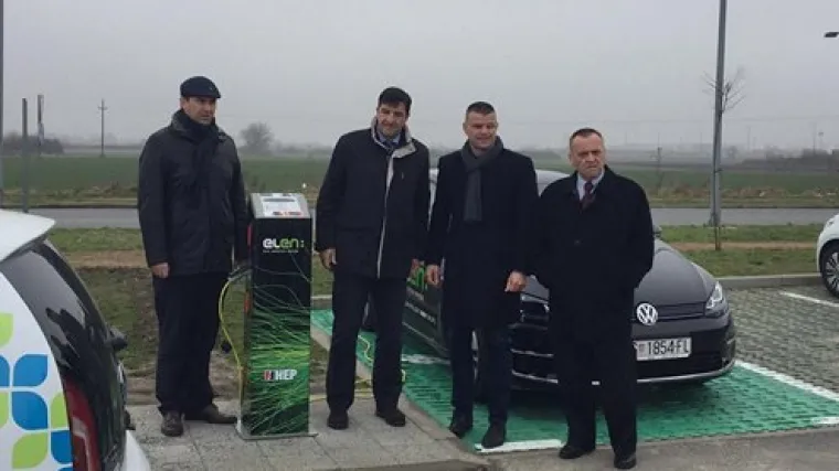 U rad pu&scaron;tena i četvrta punionica za električna vozila u Osijeku