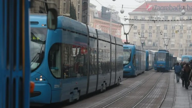 'Zaustavit ćemo promet u Zagrebu! Na&scaron;e kontrolore počele su tući gospođe od 40 kilograma'