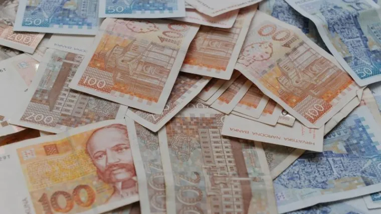 Bruto inozemni dug dosegao čak 108,7 posto BDP-a!