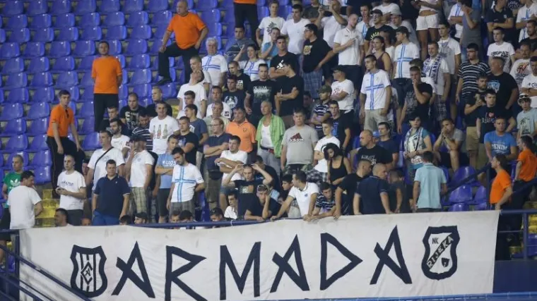 U Rijeci osvanule navijačke poruke kojima se diže grad na noge