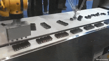 Tko kaže da roboti nemaju osjećaje?!