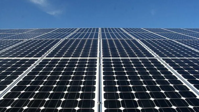 Ovaj narod vi&scaron;e ne plaća struju svojim političarima