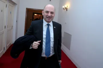 Vlada na današnjoj sjednici ipak neće odlučivati o kandidaturi Milijana Brkića za ministra branitelja?