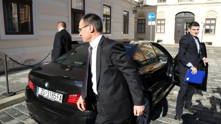 Odbor za nacionalnu sigurnost nije prihvatio Lozančićevo izvješće o radu SOA-e!