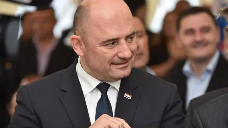 Milijan Brkić nije ba&scaron; sasvim siguran &scaron;to ima, ni kako je to stekao