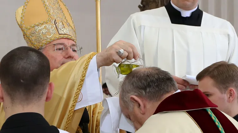 Zaređen novi vojni biskup mons. Jure Bogdan: na misi bili Lozančić, Kovač, Buljević, Orepić...