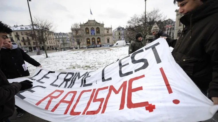Građani odbili prijedlog prema kojem bi stranci jako lako mogli dobiti izgon