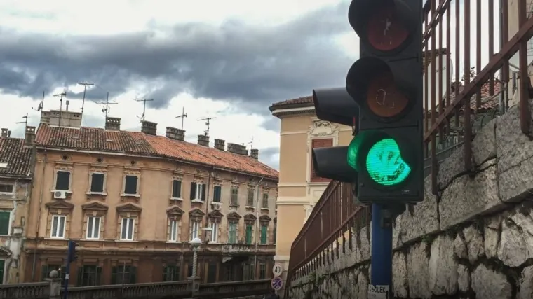 'Rijeka promet' u akciji uklanjanja marihuane, krigle piva i prostitutke