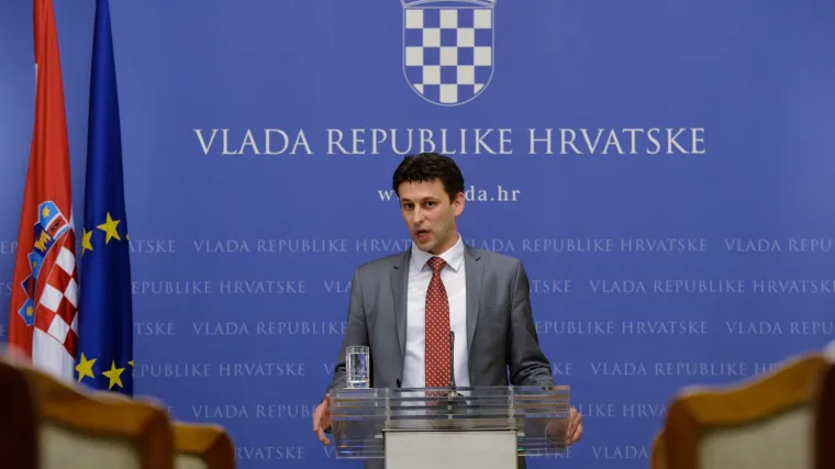 Petrov tvrdi da nema sukoba s HDZ-om, a kaže i da nije znao da je Brkić njihov kandidat za ministra branitelja