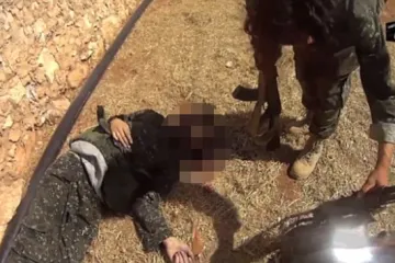 Borac Islamske države kamerom na kacigi snimio trenutak vlastite smrti