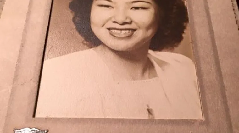 Na&scaron;le staru fotografiju na dnu vrećice i polako otkrivale njenu nevjerojatnu priču