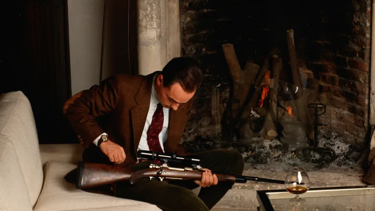 Snimanje selfieja s napunjenom pu&scaron;kom je jako lo&scaron;a ideja, a jedan Amerikanac to je prekasno saznao