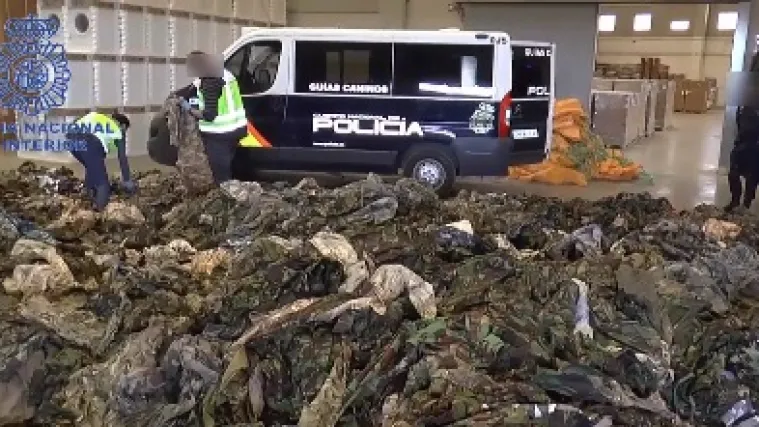 U &Scaron;panjolskoj zaplijenjeno 20.000 vojnih uniformi namijenjenih borcima ISIL-a