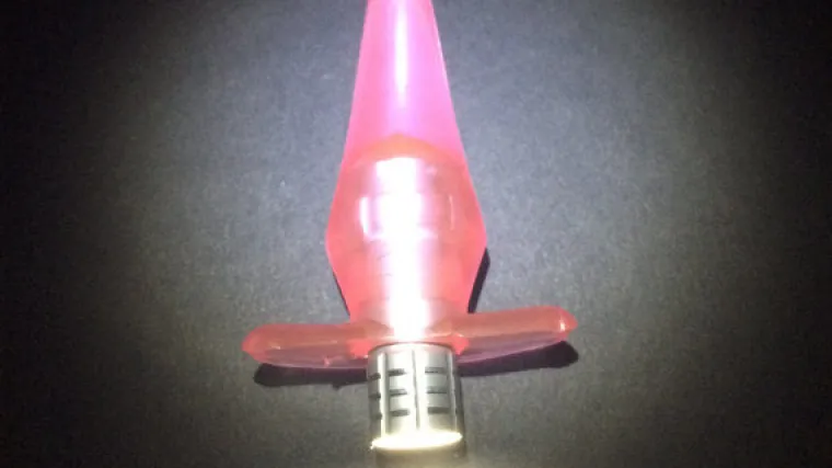 ANALNO NIJE BANALNO! Pogledajte kakve sve ukrasne umetke ljudi stavljaju u guzu