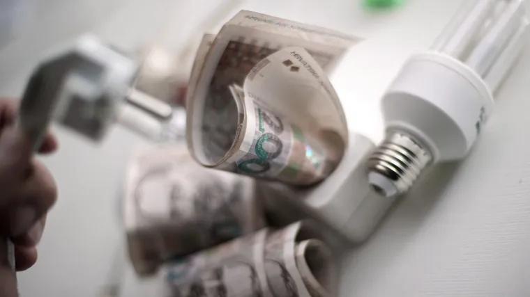 Sve se vi&scaron;e priča o poskupljenju struje: RTL Direkt istražio za&scaron;to i kada