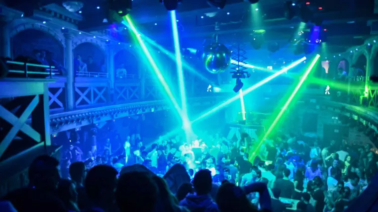 Požar u 'Maximusu': napadači svladali za&scaron;titara i zapalili najpoznatiju diskoteku u regiji