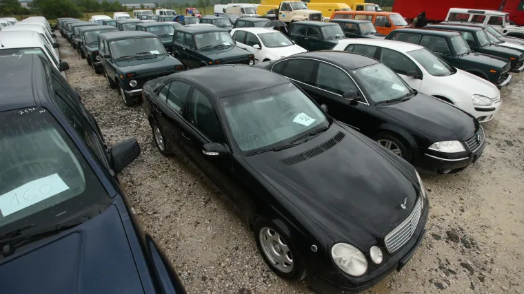 Započela je dražba rabljenih državnih vozila: interes građana veći nego ikad!