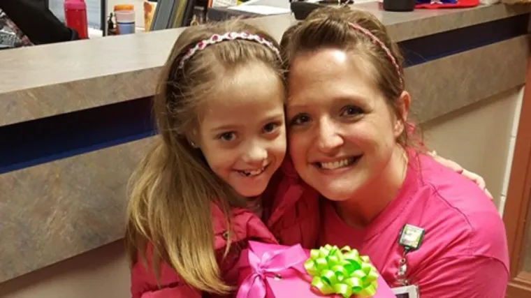 Dirljiva priča iz Iowe: nesebična učiteljica donirala bubreg bolesnoj učenici!