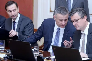 'Vlast tretira medije kao ratni plijen'