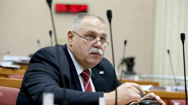 &Scaron;uker: 'Pona&scaron;anje Mosta je neodgovorno, oni inzistiraju na osobnim obračunima'