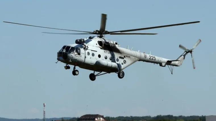 Srećom, samo su otpala vrata helikoptera