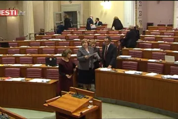 Most i SDP napustili sabornicu i srušili kvorum