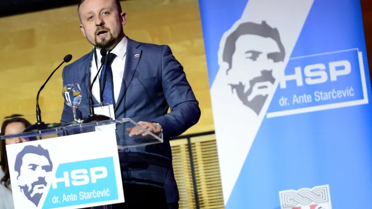 Na skupu HSP-AS poručili Milanoviću, Pupovcu i Pusić neka se bace u Savu, Tepeš se od svega ograđuje
