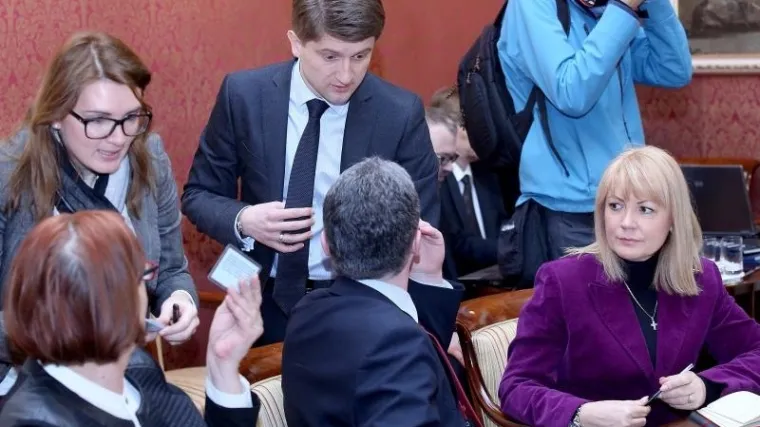 Devet ministara duguje pet puta vi&scaron;e od prosječnog građanina!